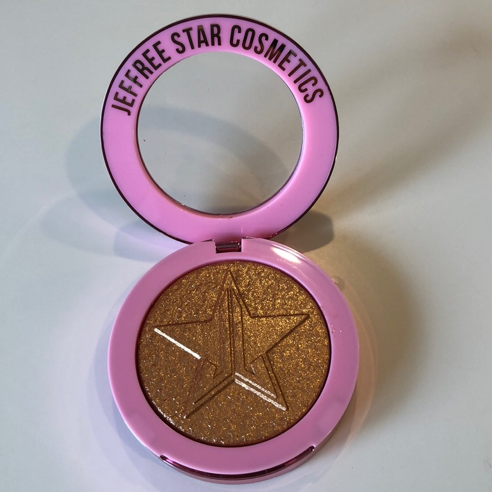 Brand new Jeffree Star cosmetics supreme frost